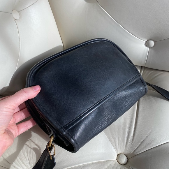 Vintage COACH Prairie Bag in Black Leather Messenger Flap Turnlock Satchel 9954 - Picture 5 of 16